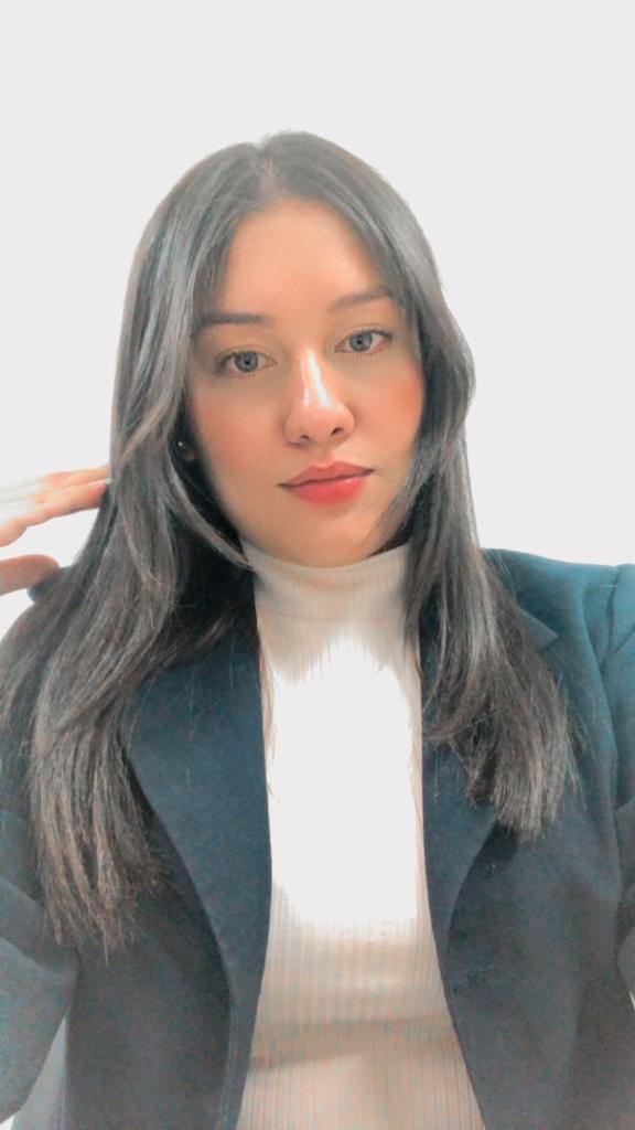 Angélica Luciana Barros de Campos